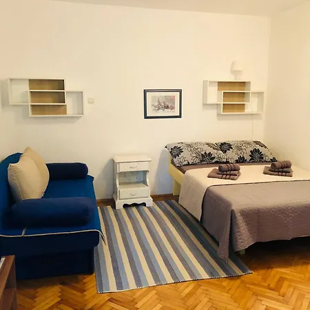 Ema Apartament *