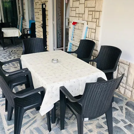 Apartment Ema Trogir
